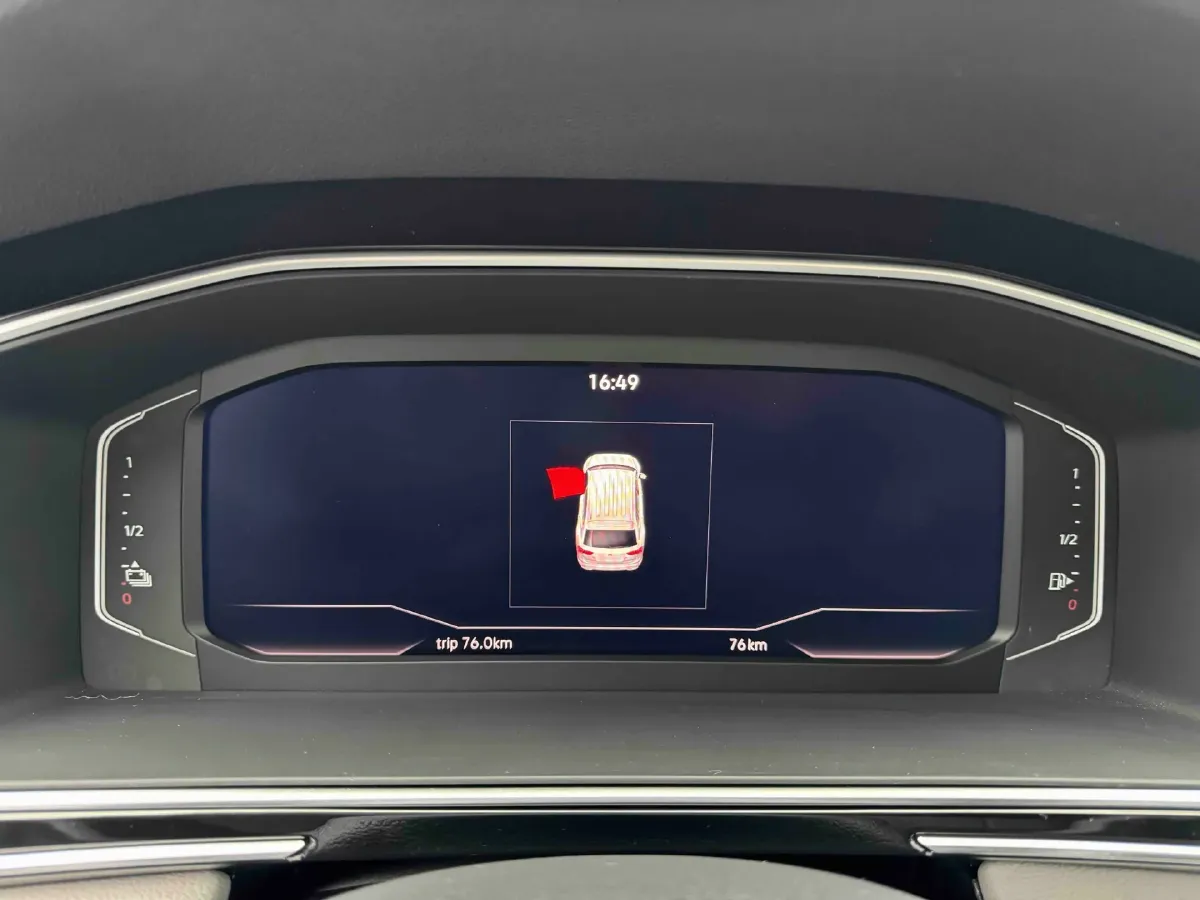 2023 Volkswagen Tiguan L 1.4T 150HP L4 6DCT PHEV 13KWH,autocango,china used car exporter,china ev exporter,chinese used car exporter,chinese used ev exporter