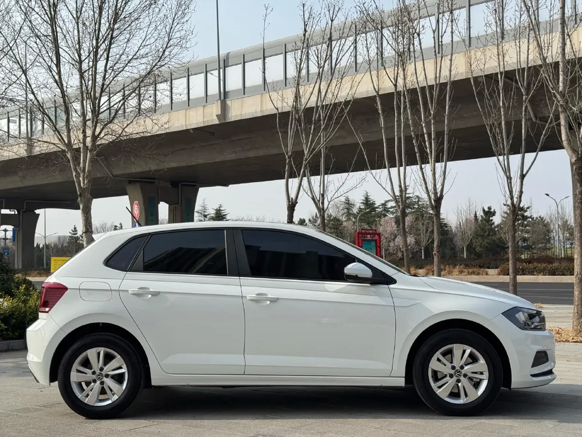 2023 Volkswagen Polo 1.5L 110HP L4 6AT,autocango,china used car exporter,china ev exporter,chinese used car exporter,chinese used ev exporter