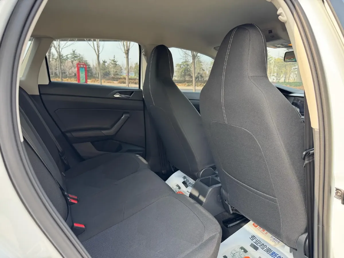 2023 Volkswagen Polo 1.5L 110HP L4 6AT,autocango,china used car exporter,china ev exporter,chinese used car exporter,chinese used ev exporter