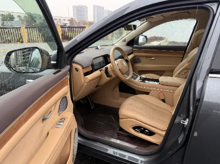 2024 AITO AITO M7 1.5T 152HP L4 REEV 40KWH,autocango,china used car exporter,china ev exporter,chinese used car exporter,chinese used ev exporter