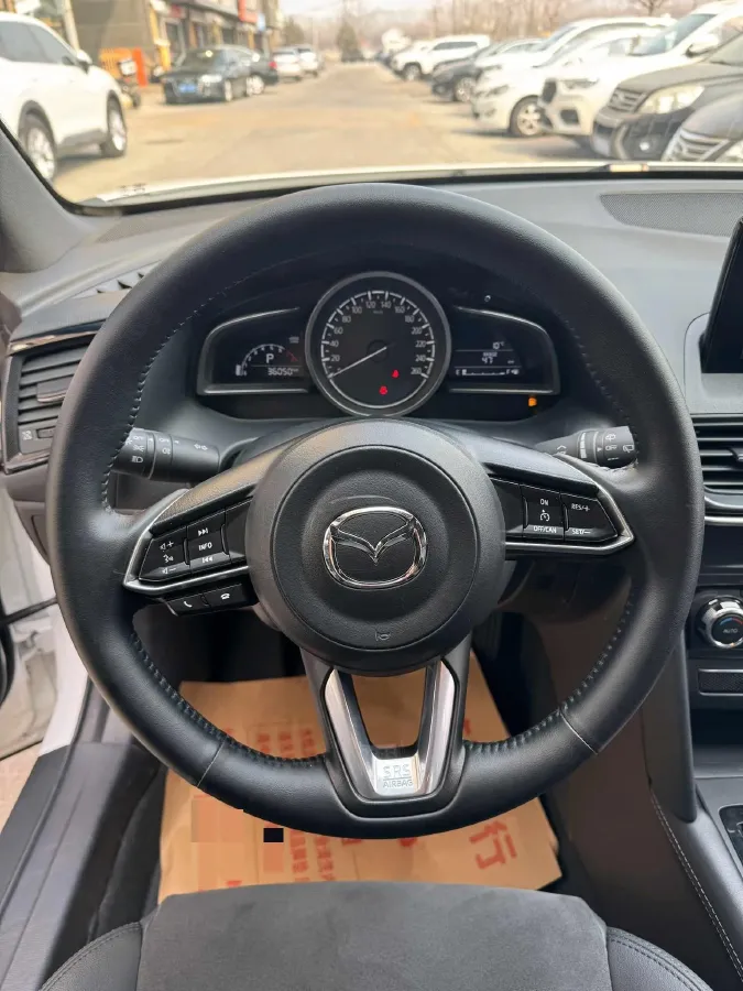 2021 Mazda CX-4 2.0L 158HP L4 6AT,autocango,china used car exporter,china ev exporter,chinese used car exporter,chinese used ev exporter