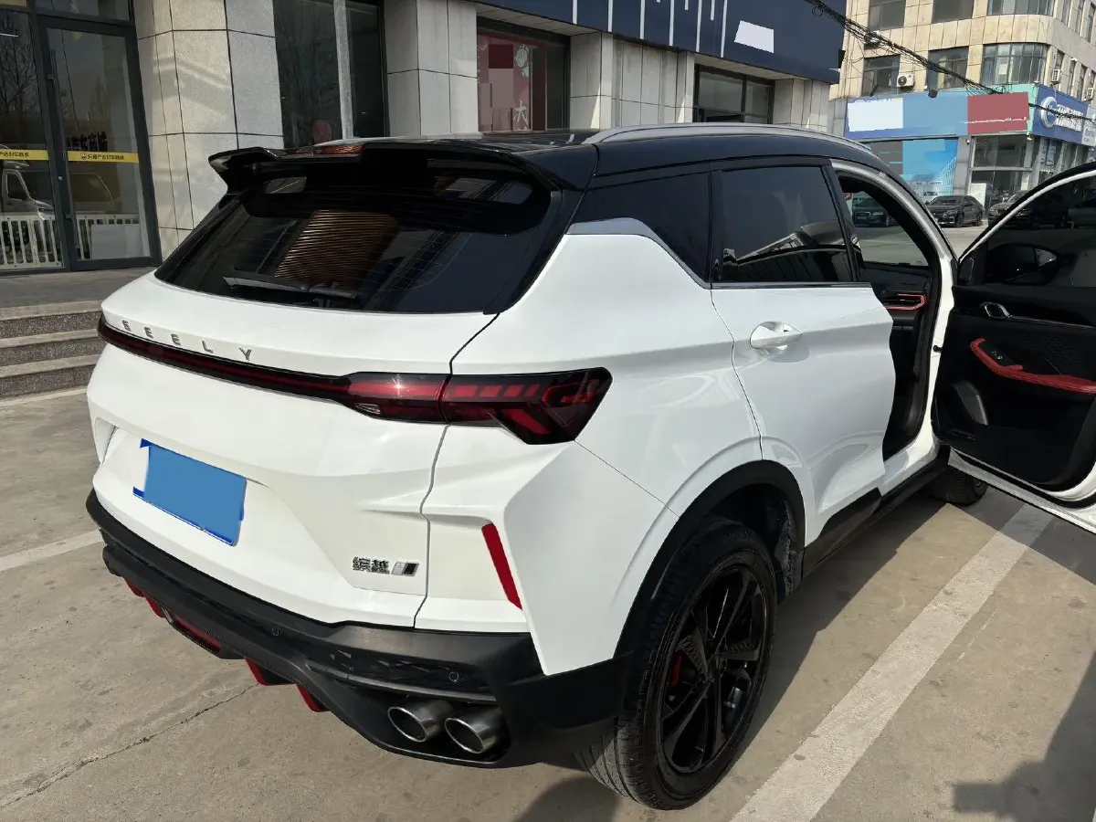 2022 Geely Coolray 1.5T 181HP L4 7DCT,autocango,china used car exporter,china ev exporter,chinese used car exporter,chinese used ev exporter