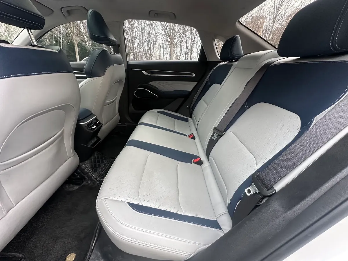 2022 Geely Emgrand 1.5L 114HP L4 CVT,autocango,china used car exporter,china ev exporter,chinese used car exporter,chinese used ev exporter