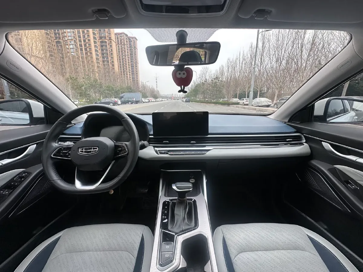 2022 Geely Emgrand 1.5L 114HP L4 CVT,autocango,china used car exporter,china ev exporter,chinese used car exporter,chinese used ev exporter