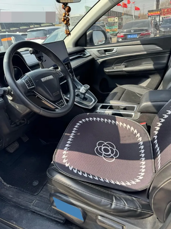 2021 Haval M6 1.5T 150HP L4 7DCT,autocango,china used car exporter,china ev exporter,chinese used car exporter,chinese used ev exporter