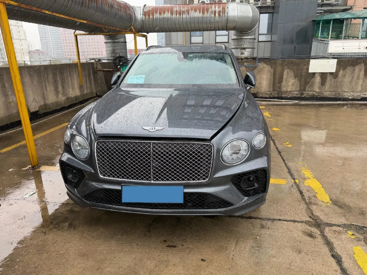 2021 Bentley Bentayga 3.0T 340HP V6 8AT PHEV 17.3KWH,autocango,china used car exporter,china ev exporter,chinese used car exporter,chinese used ev exporter
