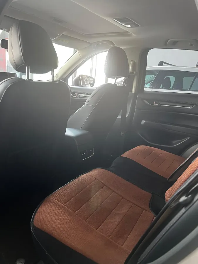 2022 MAXUS XinTu V90 2.0T 150HP L4 6AT,autocango,china used car exporter,china ev exporter,chinese used car exporter,chinese used ev exporter