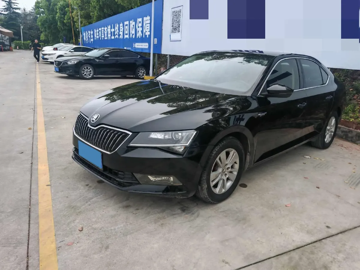 2016 Skoda Superb 1.4T 150HP L4 7DCT,autocango,china used car exporter,china ev exporter,chinese used car exporter,chinese used ev exporter