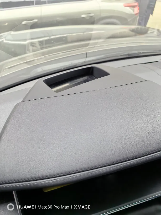 2016 Land Rover Range Rover Evoque 2.0T 241HP L4 9AT,autocango,china used car exporter,china ev exporter,chinese used car exporter,chinese used ev exporter