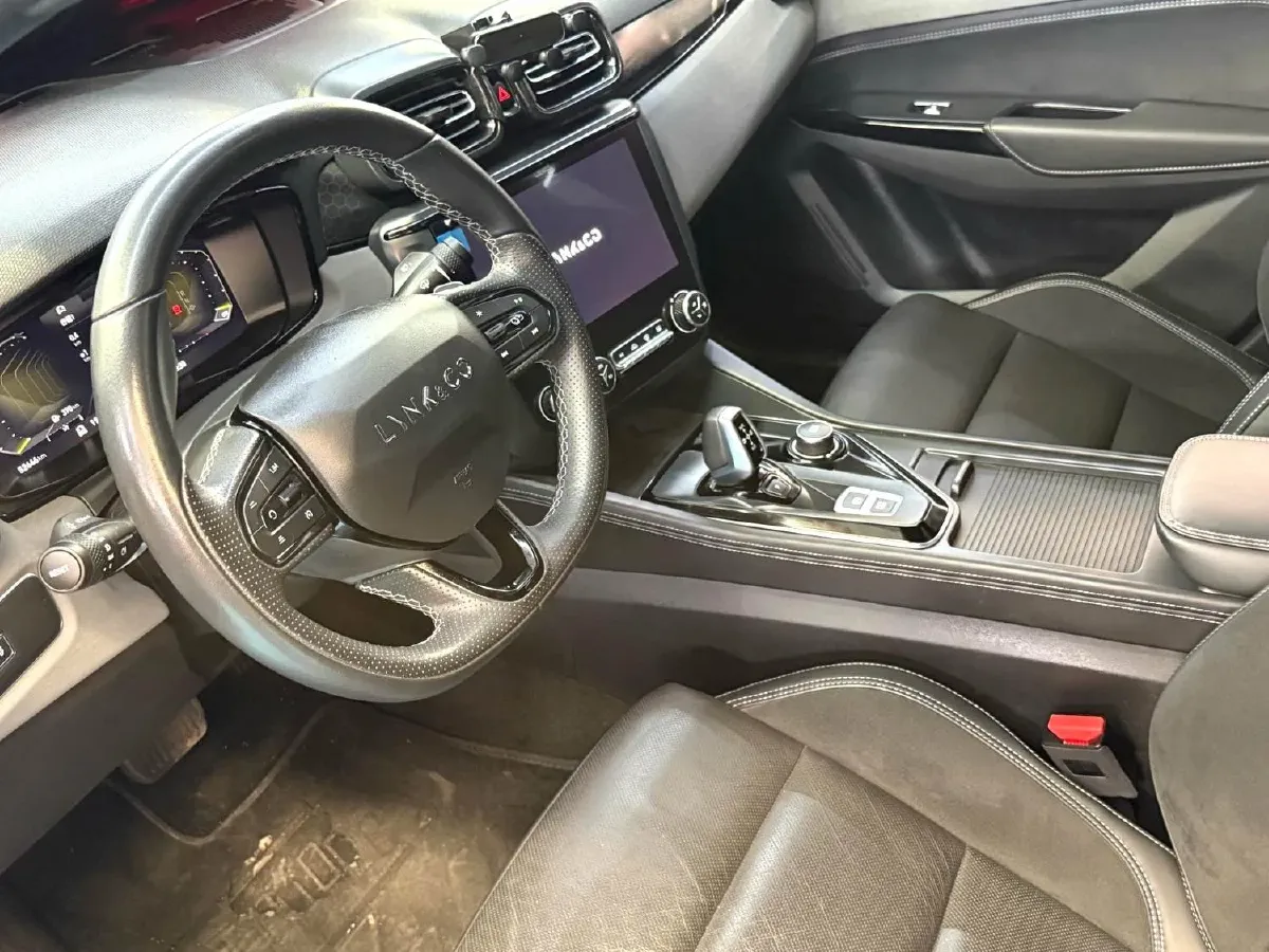 2022 LYNK&CO 03 2.0T 190HP L4 7DCT,autocango,china used car exporter,china ev exporter,chinese used car exporter,chinese used ev exporter