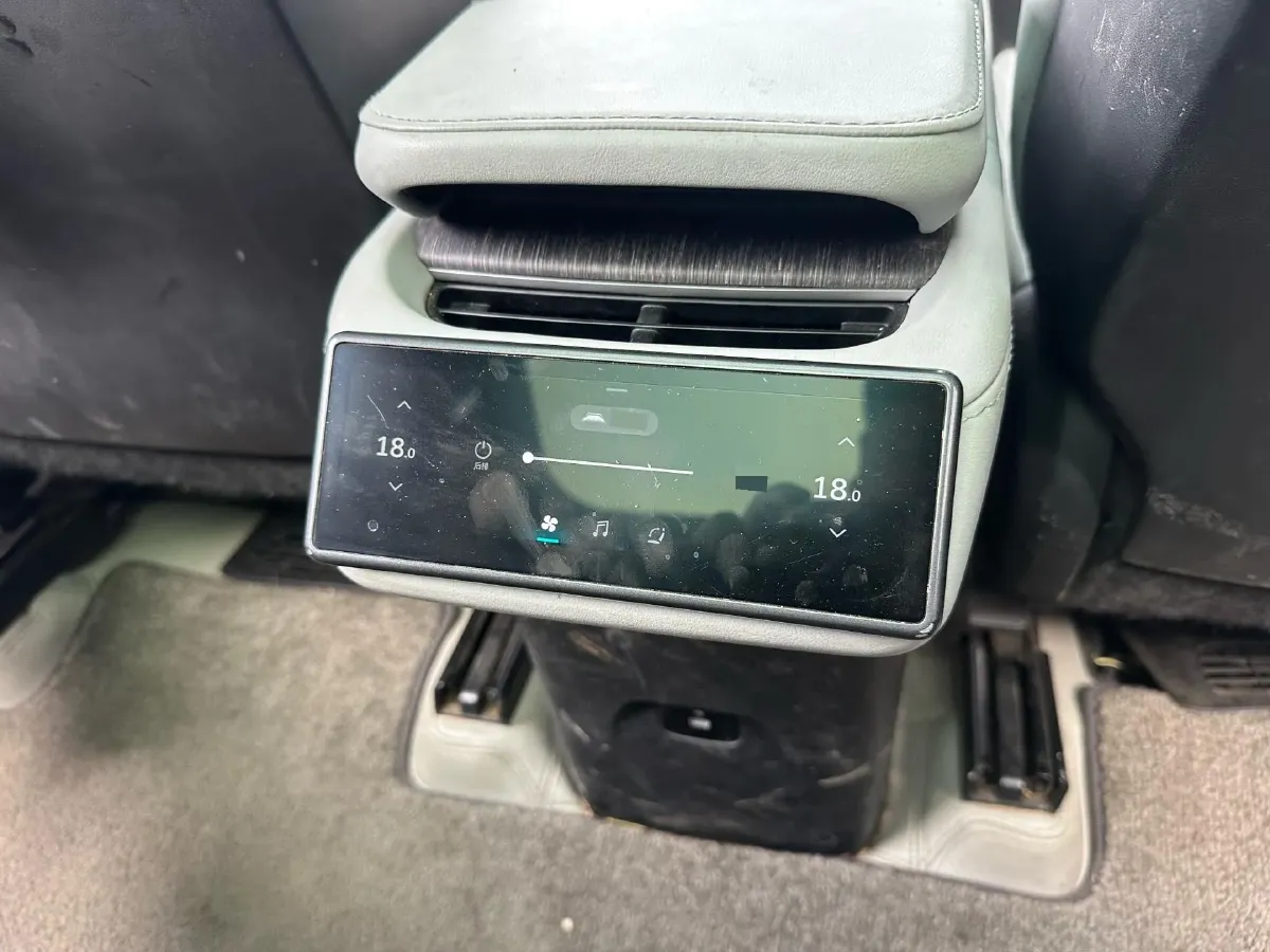 2023 NIO ES6 BEV 75KWH,autocango,china used car exporter,china ev exporter,chinese used car exporter,chinese used ev exporter