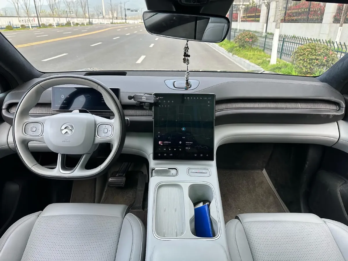 2023 NIO ES6 BEV 75KWH,autocango,china used car exporter,china ev exporter,chinese used car exporter,chinese used ev exporter