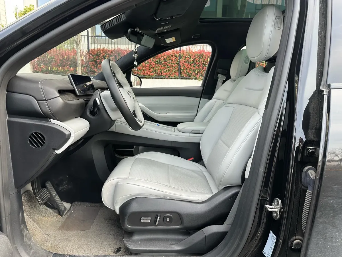 2023 NIO ES6 BEV 75KWH,autocango,china used car exporter,china ev exporter,chinese used car exporter,chinese used ev exporter