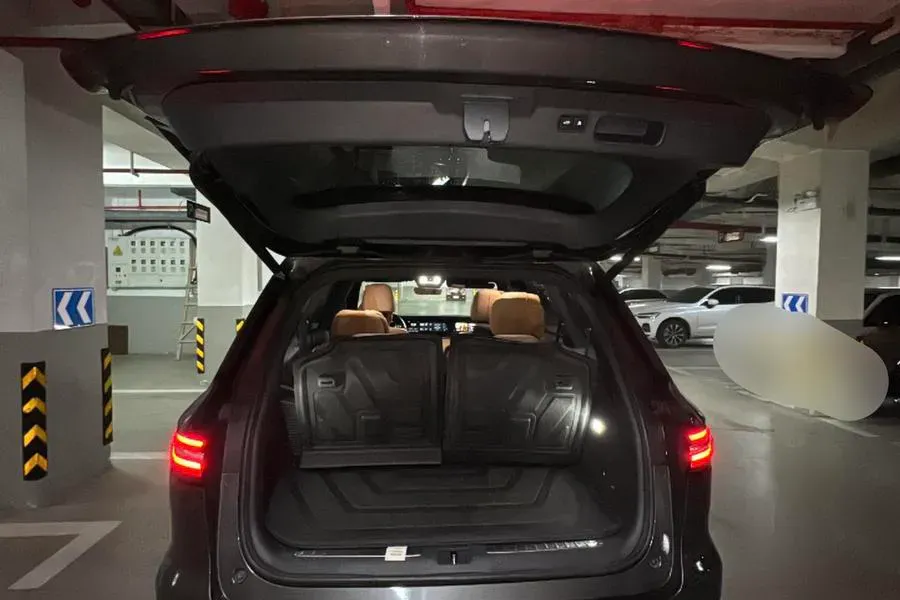 2021 Li ONE Range Extended 131HP REEV 40.5KWH,autocango,china used car exporter,china ev exporter,chinese used car exporter,chinese used ev exporter