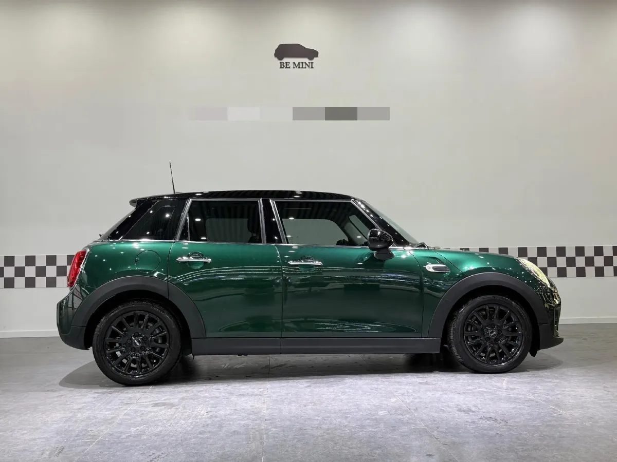 2018 MINI COUNTRYMAN 1.5T 136HP L3 6AT,autocango,china used car exporter,china ev exporter,chinese used car exporter,chinese used ev exporter