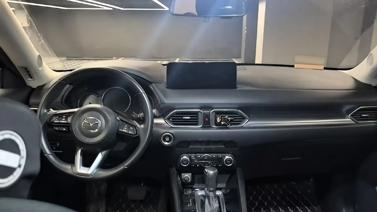 2022 Hyundai Tucson 2.0L 150HP L4 6AT Hybrid,autocango,china used car exporter,china ev exporter,chinese used car exporter,chinese used ev exporter