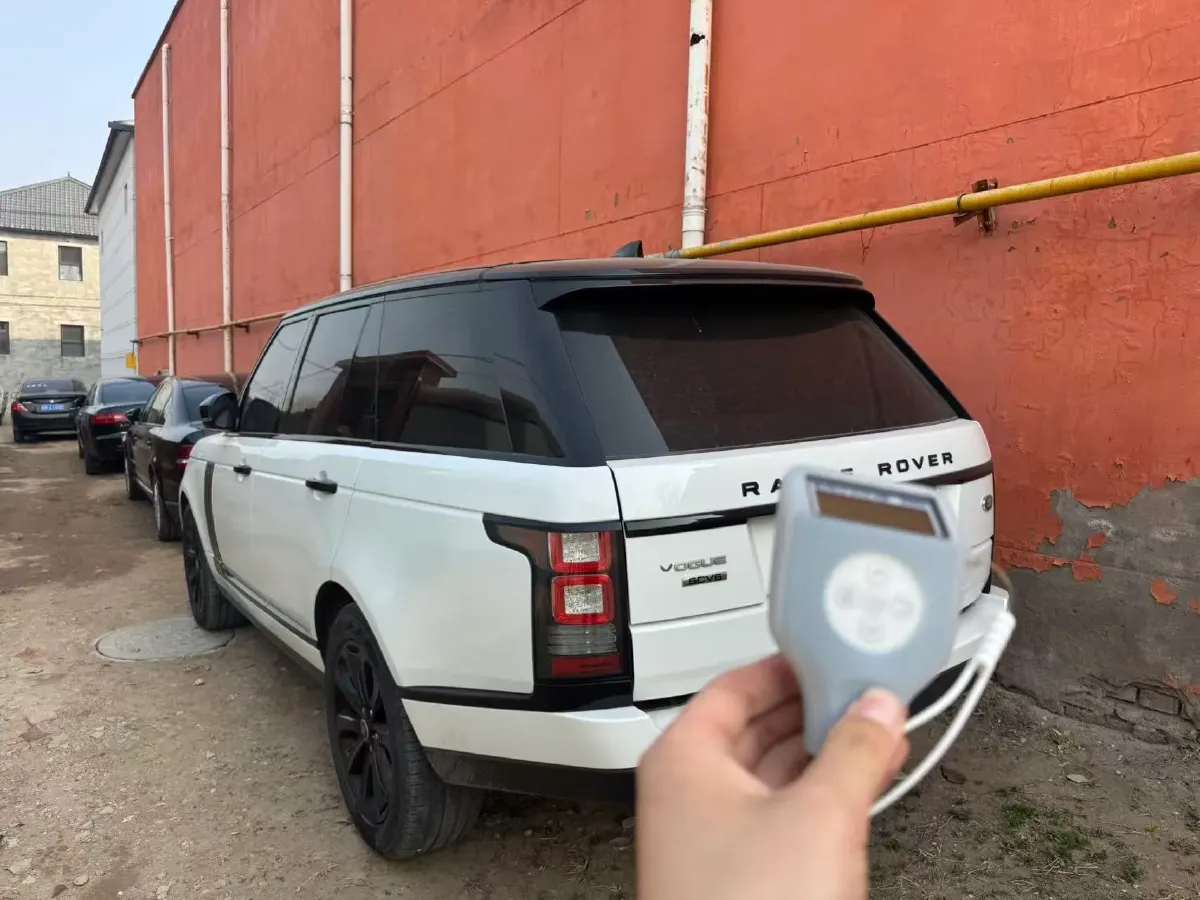 2017 Land Rover Range Rover 3.0T 340HP V6 8AT,autocango,china used car exporter,china ev exporter,chinese used car exporter,chinese used ev exporter