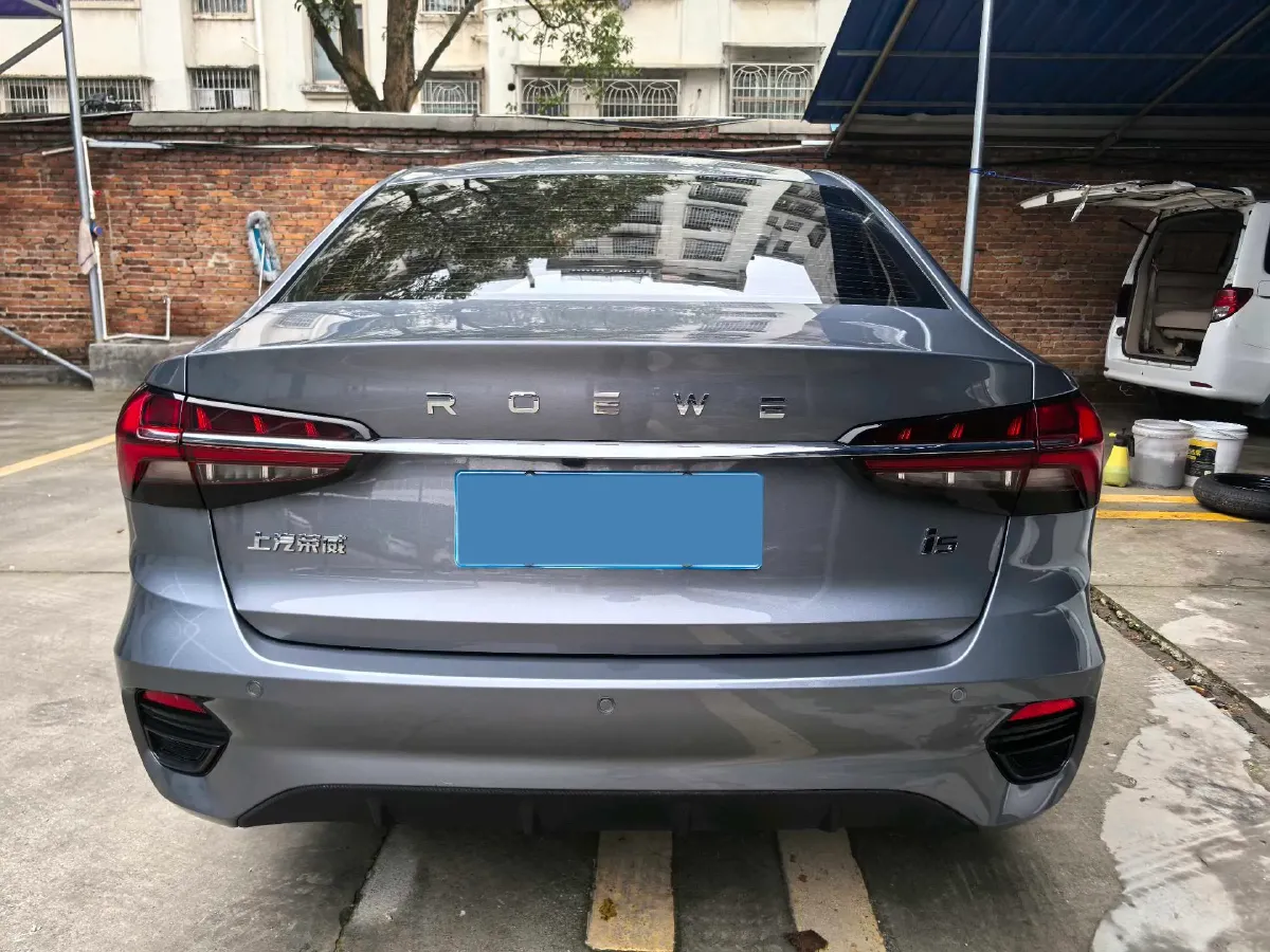 2021 Roewe i5 1.5L 120HP L4 CVT,autocango,china used car exporter,china ev exporter,chinese used car exporter,chinese used ev exporter