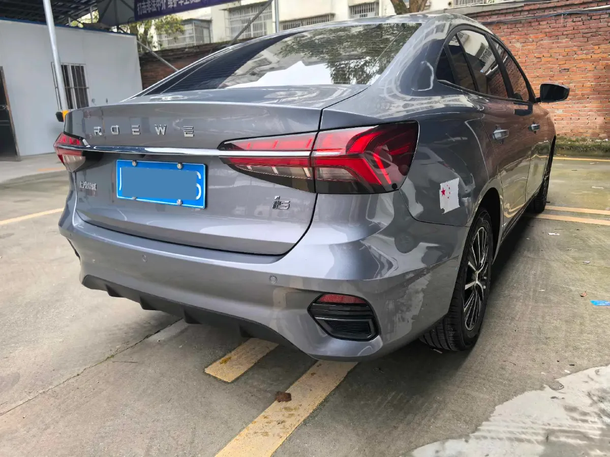 2021 Roewe i5 1.5L 120HP L4 CVT,autocango,china used car exporter,china ev exporter,chinese used car exporter,chinese used ev exporter