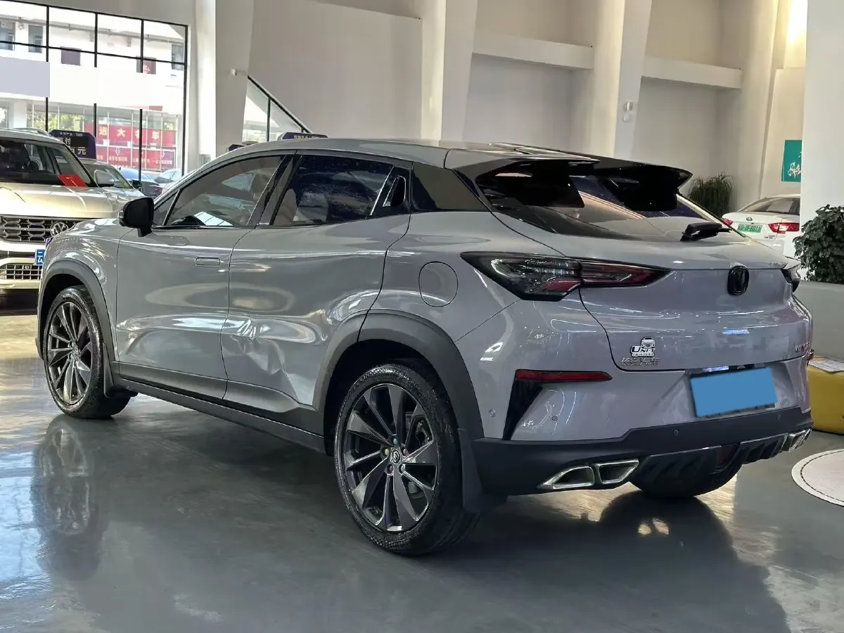 2020 ChangAn UNI-T 1.5T 180HP L4 7DCT,autocango,china used car exporter,china ev exporter,chinese used car exporter,chinese used ev exporter