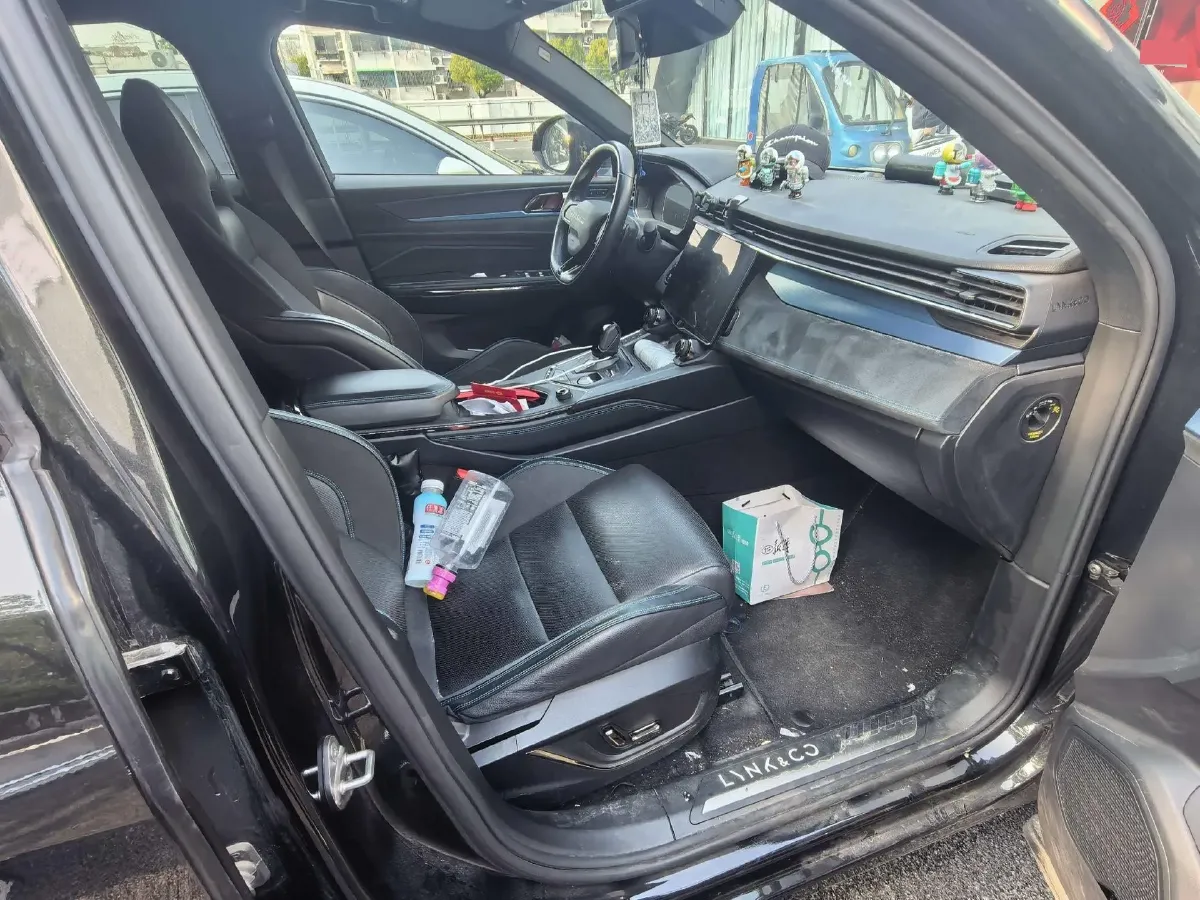 2021 Peugeot 508L 1.6T 200HP L4 8AT PHEV 12KWH,autocango,china used car exporter,china ev exporter,chinese used car exporter,chinese used ev exporter