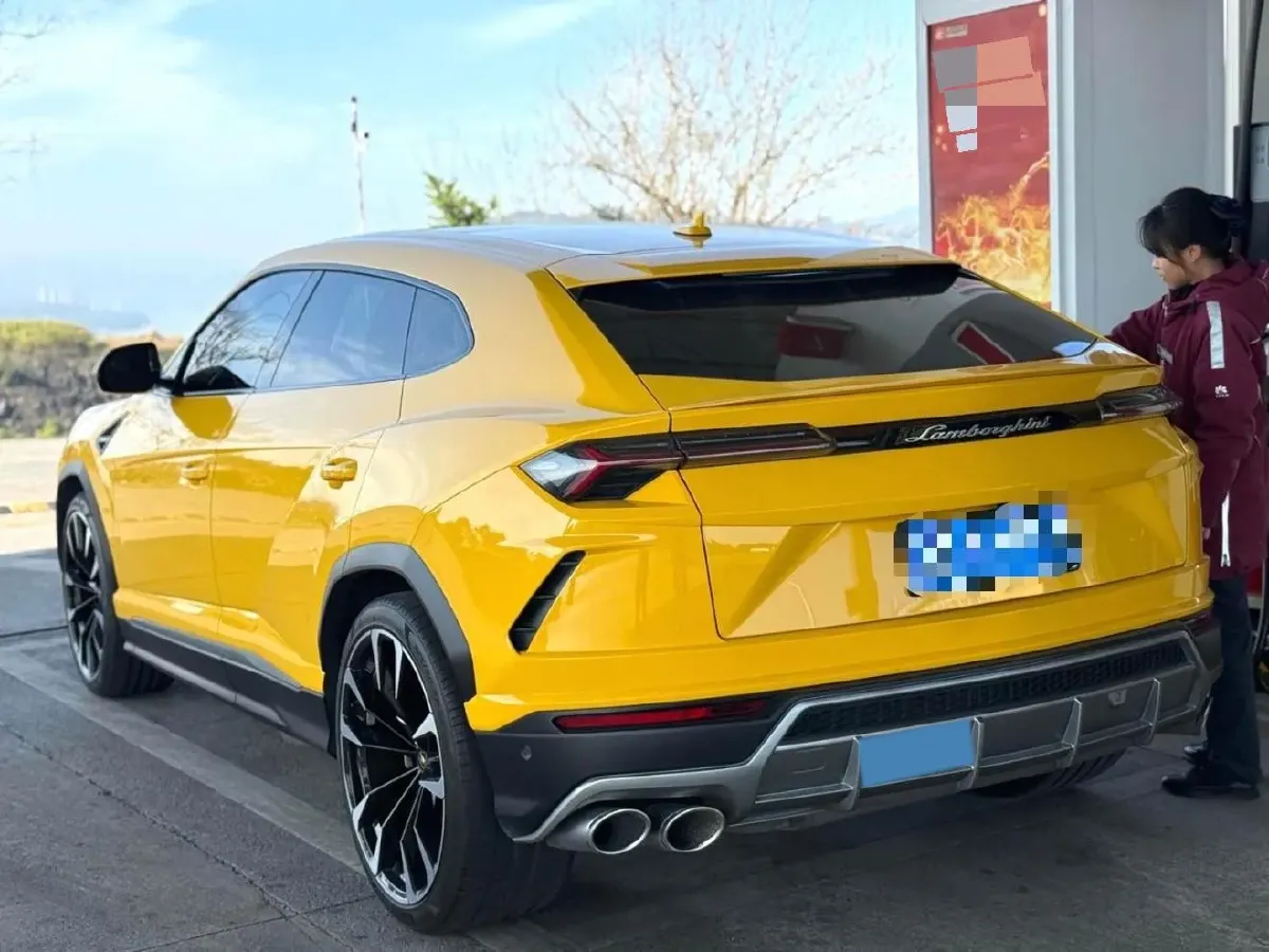 2021 Lamborghini Urus 4.0T 641HP V8 8AT,autocango,china used car exporter,china ev exporter,chinese used car exporter,chinese used ev exporter