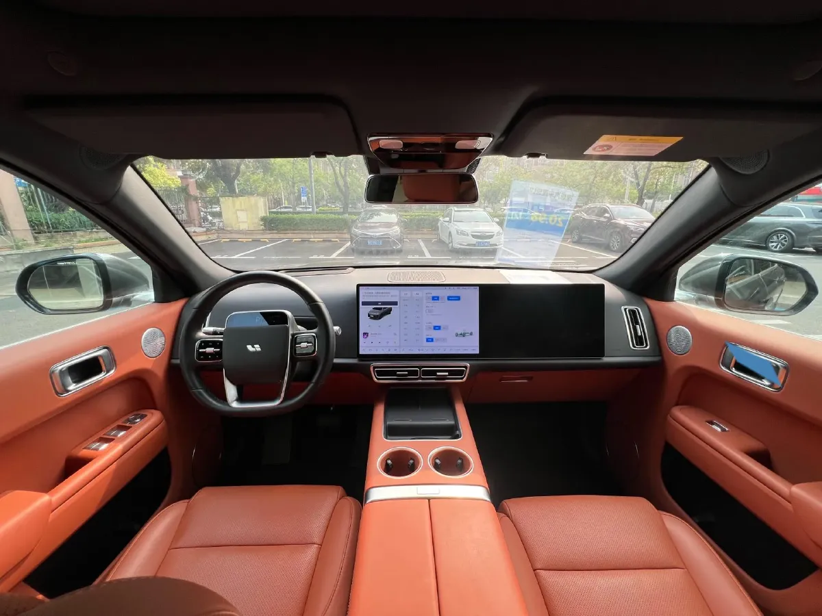 2023 Li L7 Range Extended 154HP REEV 40.9KWH,autocango,china used car exporter,china ev exporter,chinese used car exporter,chinese used ev exporter