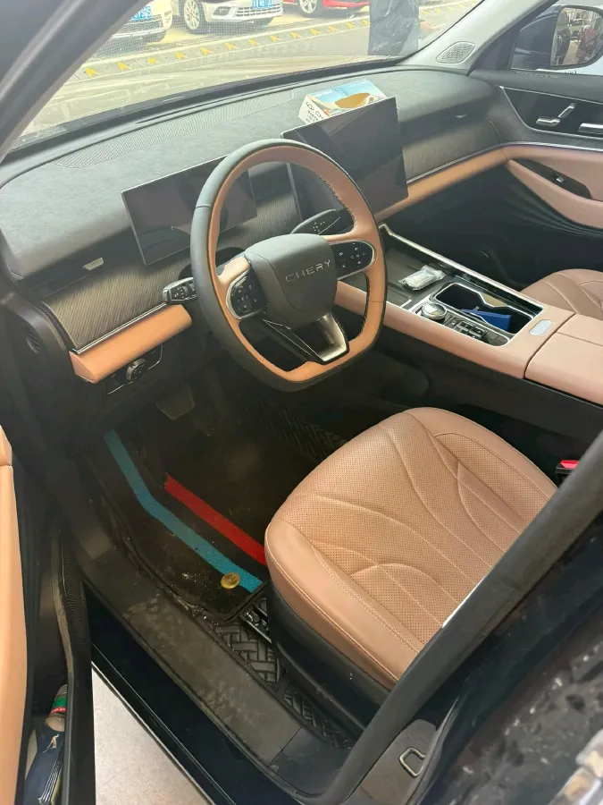 2024 Chery Tiggo8L 2.0T 254HP L4 8AT,autocango,china used car exporter,china ev exporter,chinese used car exporter,chinese used ev exporter