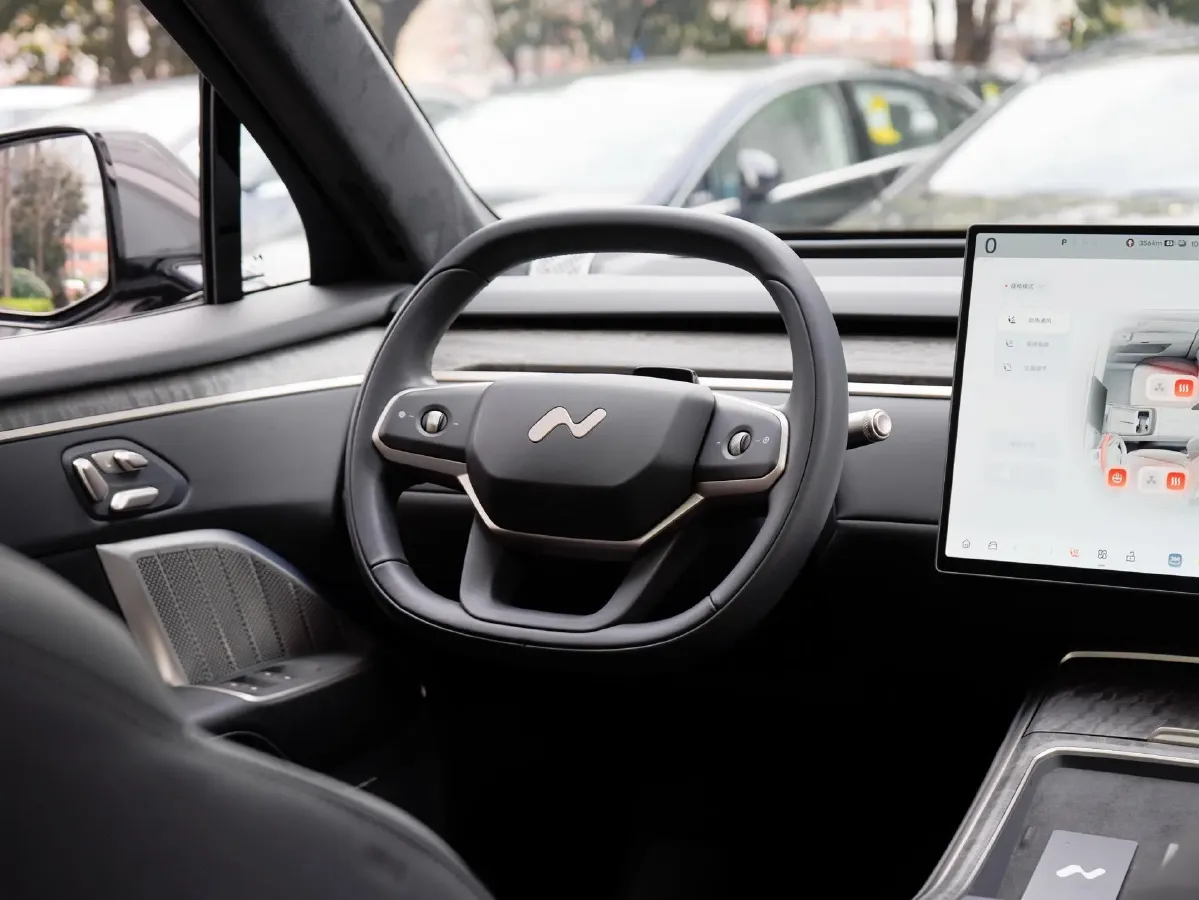 2025 ONVO L90 BEV,autocango,china used car exporter,china ev exporter,chinese used car exporter,chinese used ev exporter