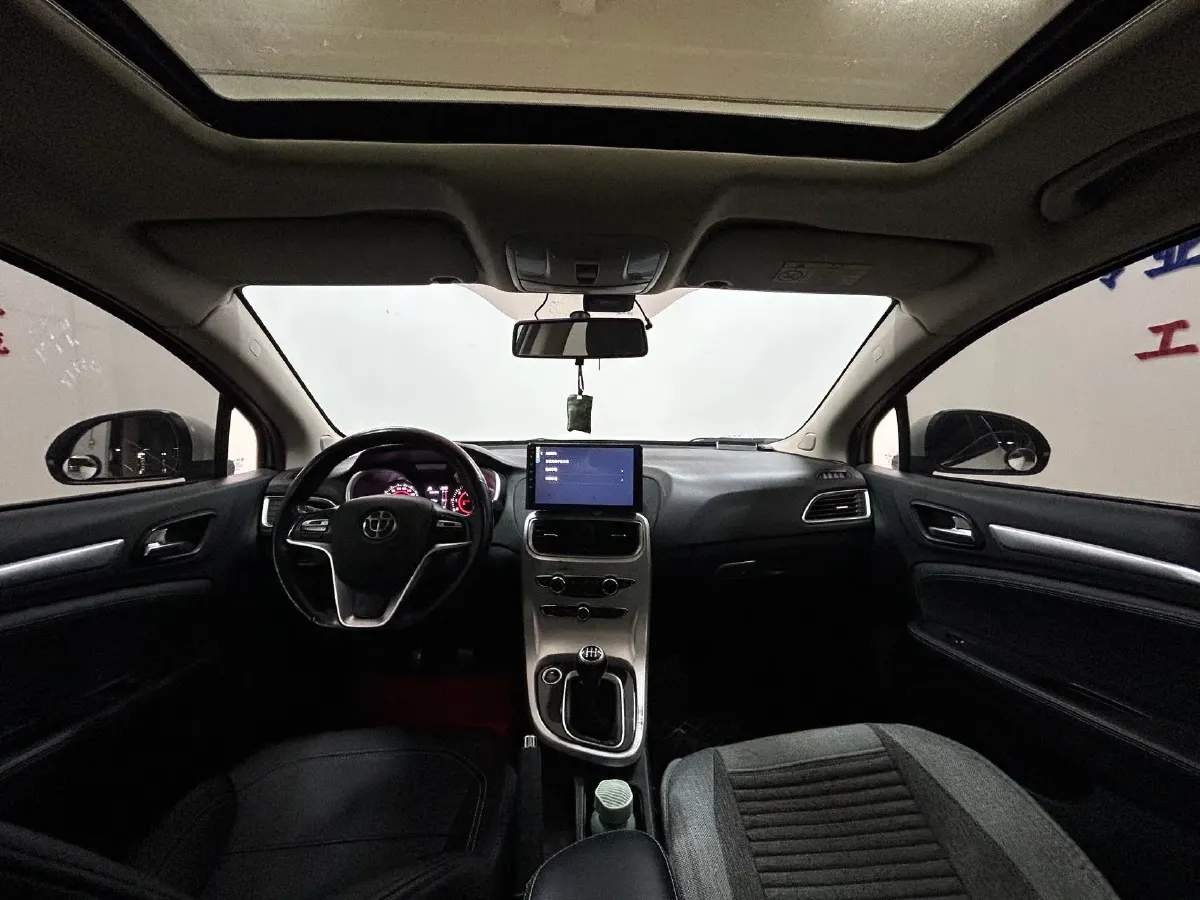 2017 Brilliance Auto H3 1.5L 112HP L4 5AT,autocango,china used car exporter,china ev exporter,chinese used car exporter,chinese used ev exporter