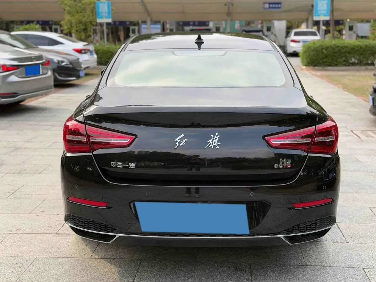 2022 HongQi H5 1.5T 169HP L4 7DCT,autocango,china used car exporter,china ev exporter,chinese used car exporter,chinese used ev exporter