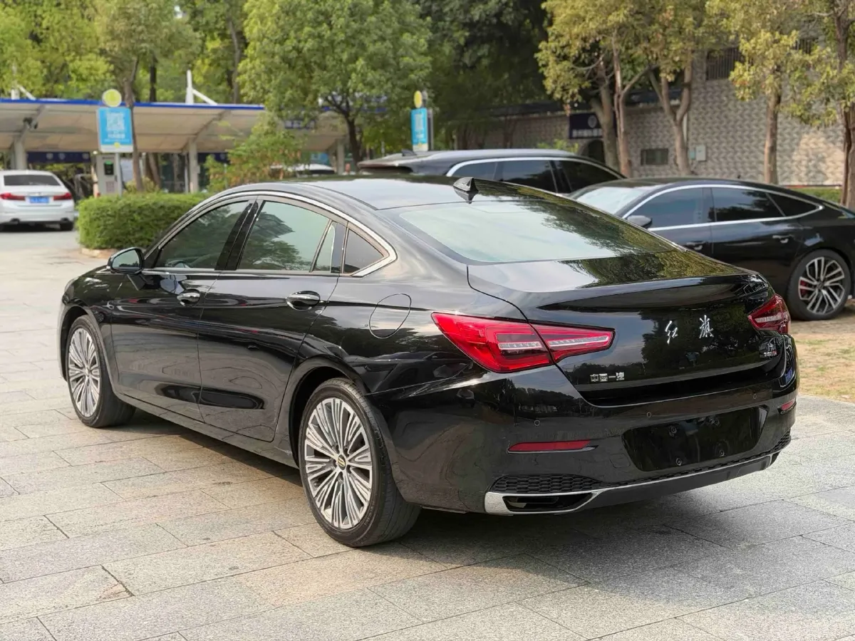 2022 HongQi H5 1.5T 169HP L4 7DCT,autocango,china used car exporter,china ev exporter,chinese used car exporter,chinese used ev exporter