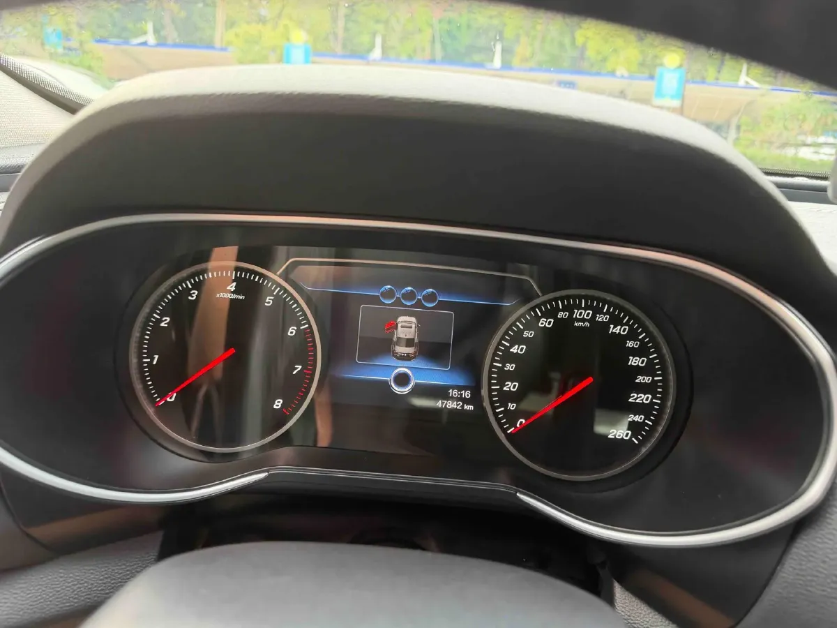 2022 HongQi H5 1.5T 169HP L4 7DCT,autocango,china used car exporter,china ev exporter,chinese used car exporter,chinese used ev exporter