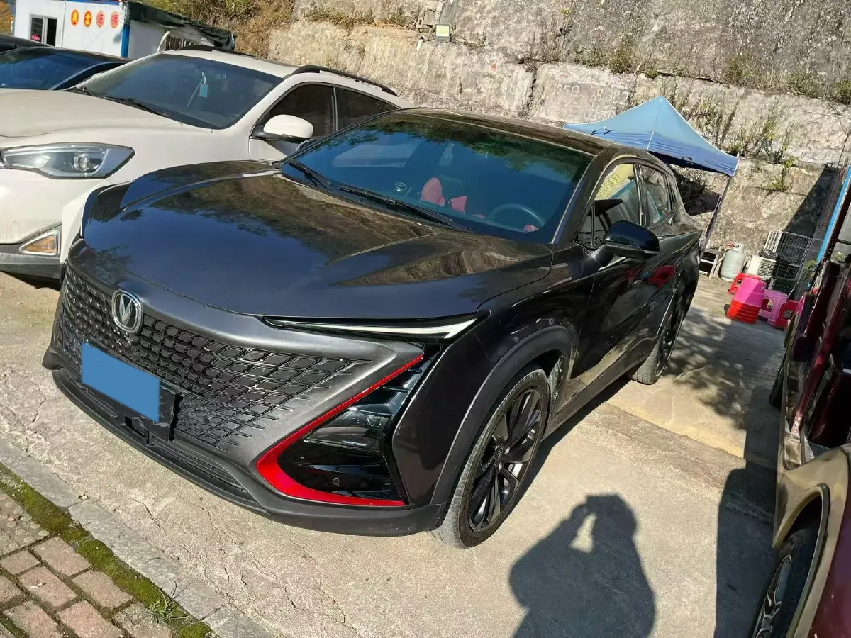 2020 ChangAn UNI-T 1.5T 180HP L4 7DCT,autocango,china used car exporter,china ev exporter,chinese used car exporter,chinese used ev exporter