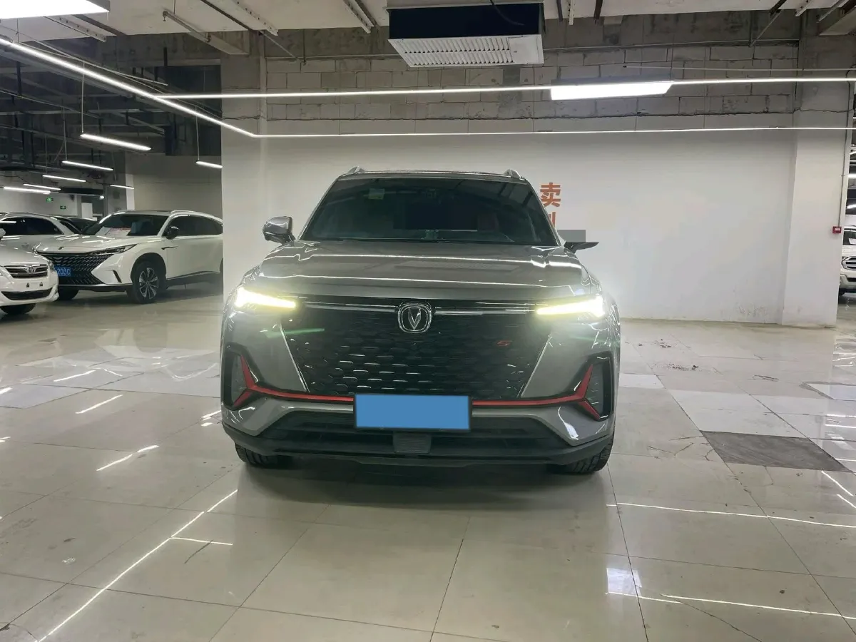 2021 ChangAn CS35 Plus 1.4T 160HP L4 7DCT,autocango,china used car exporter,china ev exporter,chinese used car exporter,chinese used ev exporter