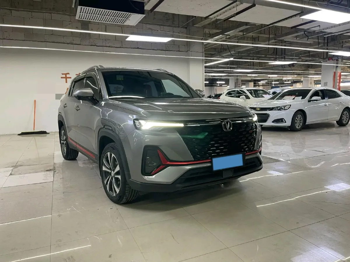 2021 ChangAn CS35 Plus 1.4T 160HP L4 7DCT,autocango,china used car exporter,china ev exporter,chinese used car exporter,chinese used ev exporter