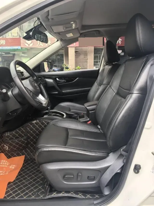 2020 Nissan X-Trail 2.0L 154HP L4 CVT,autocango,china used car exporter,china ev exporter,chinese used car exporter,chinese used ev exporter