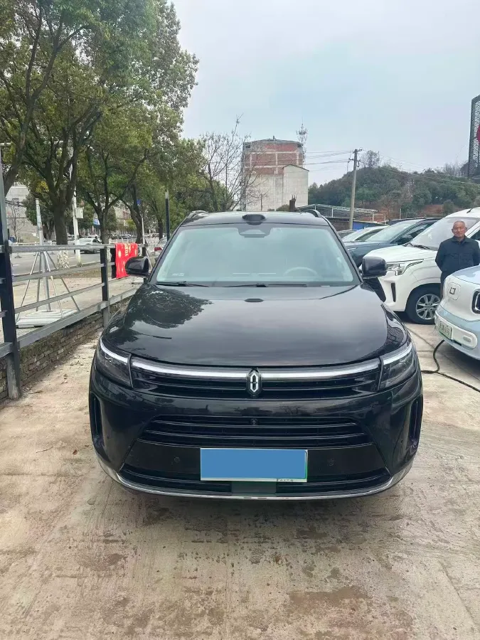 2024 AITO AITO M7 1.5T 152HP L4 REEV 40KWH,autocango,china used car exporter,china ev exporter,chinese used car exporter,chinese used ev exporter