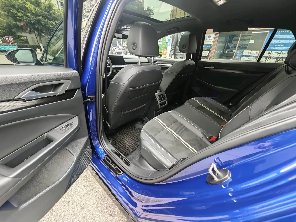 2021 Volkswagen Golf 1.4T 150HP L4 7DCT,autocango,china used car exporter,china ev exporter,chinese used car exporter,chinese used ev exporter