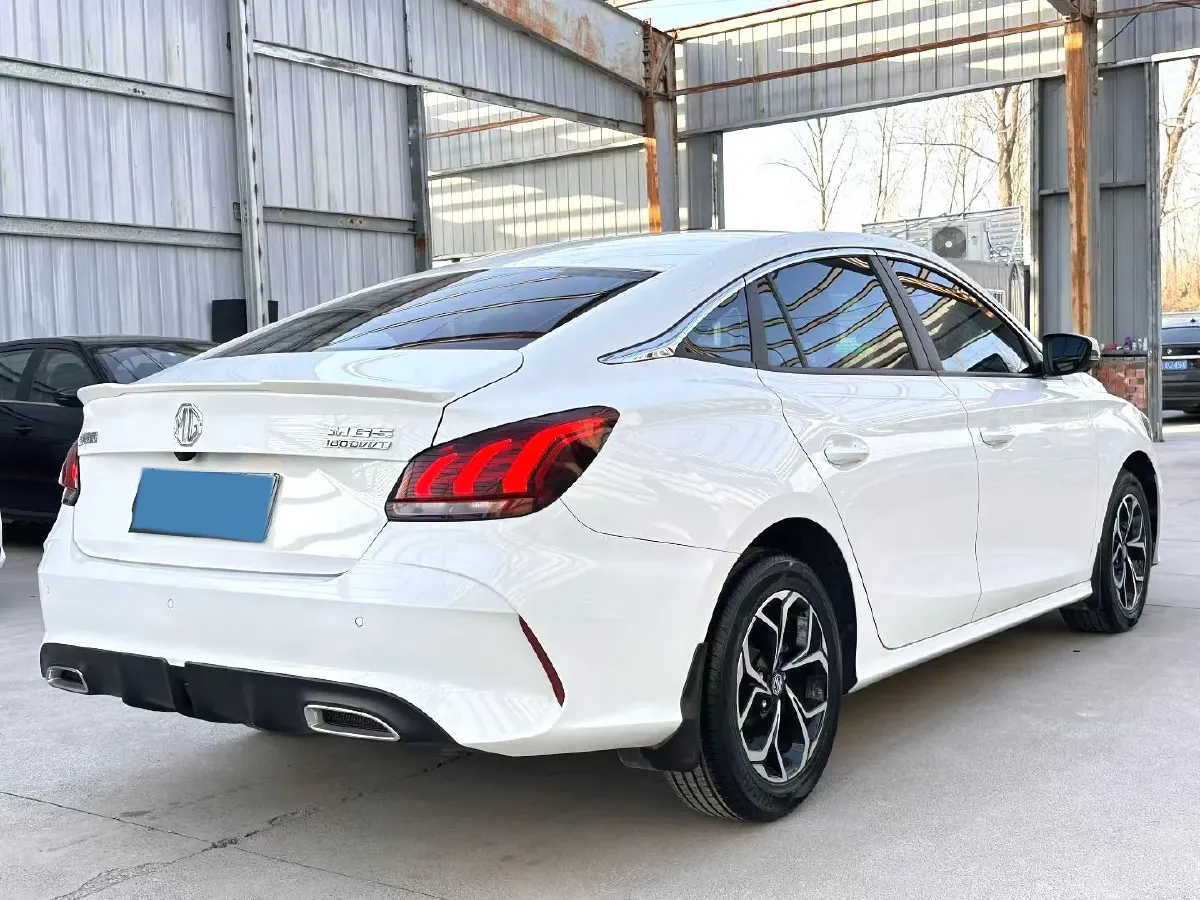 2021 MG 5 1.5L 120HP L4 CVT,autocango,china used car exporter,china ev exporter,chinese used car exporter,chinese used ev exporter
