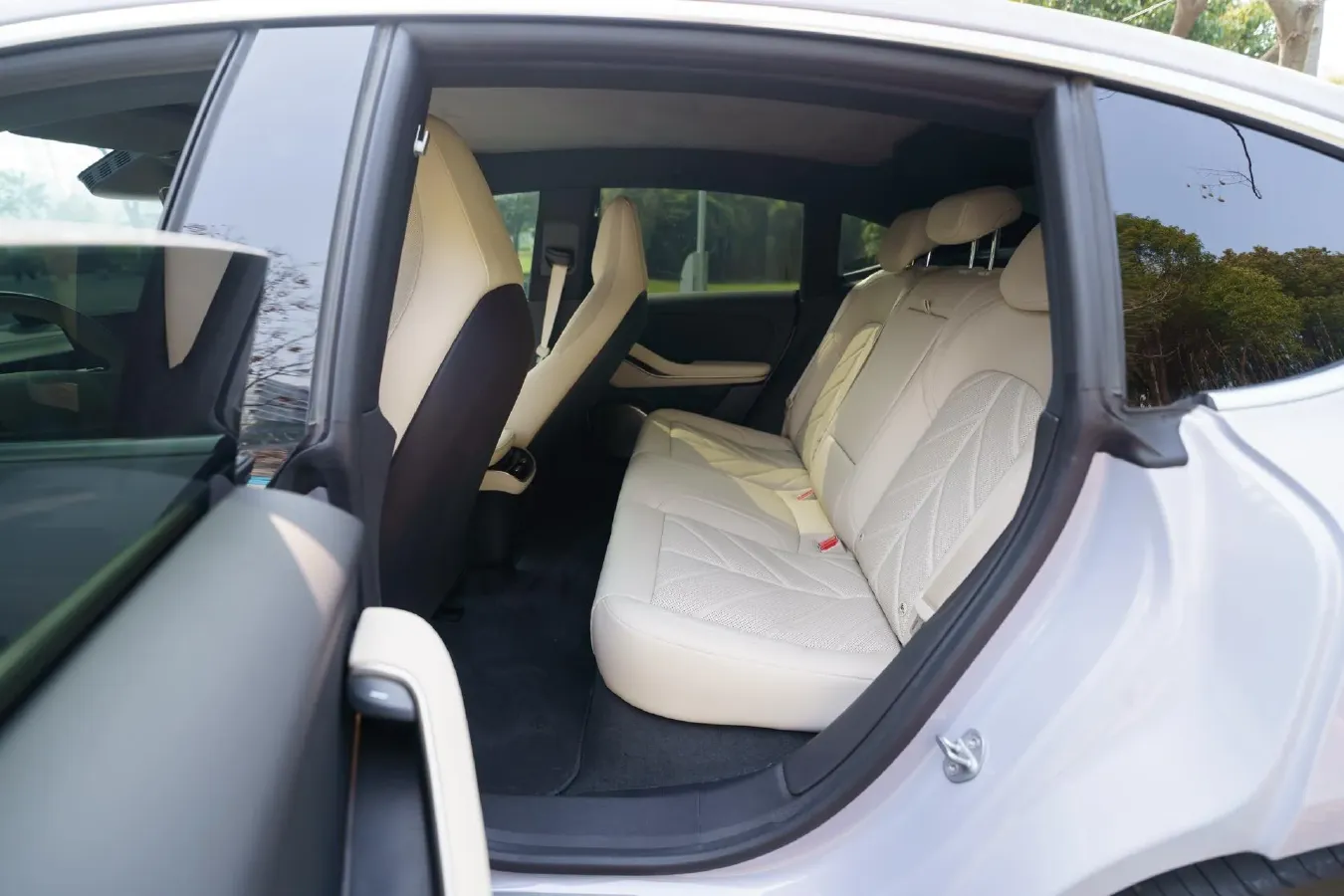 2025 NIO ET5 BEV,autocango,china used car exporter,china ev exporter,chinese used car exporter,chinese used ev exporter