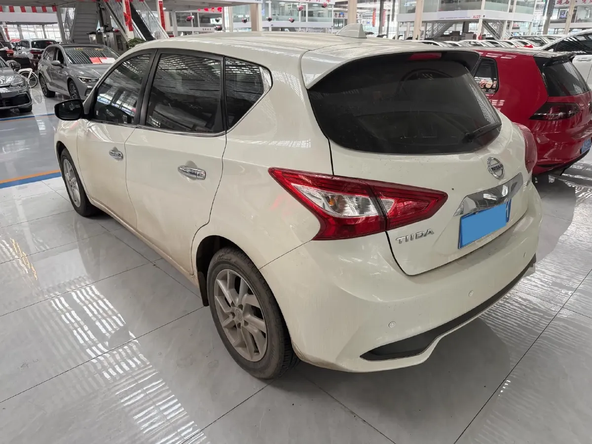 2021 Nissan Tiida 1.6L 122HP L4 CVT,autocango,china used car exporter,china ev exporter,chinese used car exporter,chinese used ev exporter