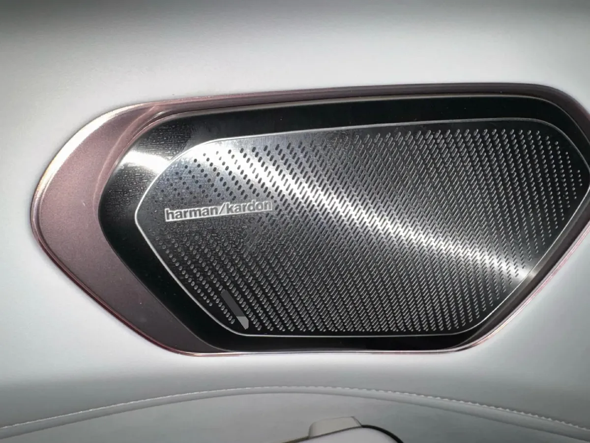 2025 LYNK&CO 900 1.5T 190HP L4 3DHT PHEV 43.3KWH,autocango,china used car exporter,china ev exporter,chinese used car exporter,chinese used ev exporter