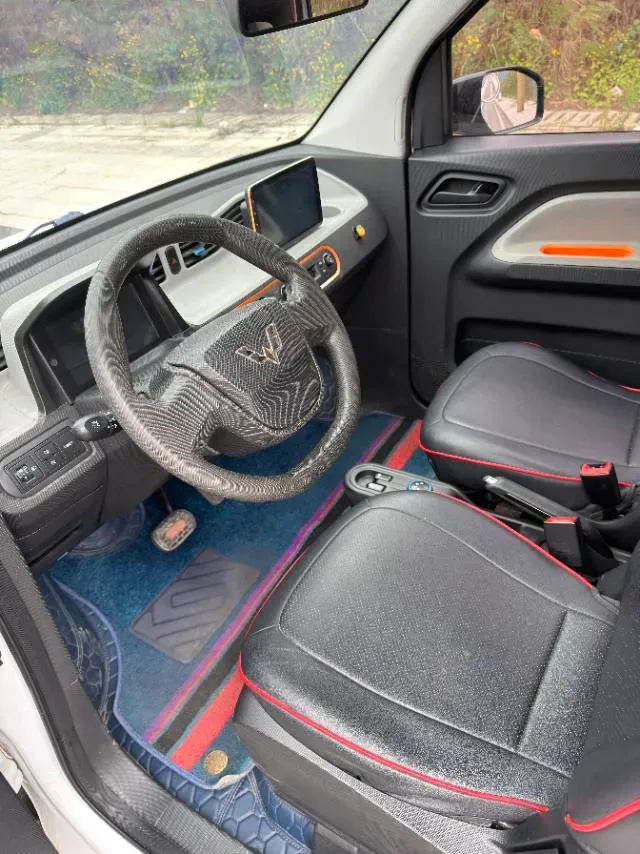 2021 WuLing HongGuang MINI EV BEV 13.9KWH,autocango,china used car exporter,china ev exporter,chinese used car exporter,chinese used ev exporter