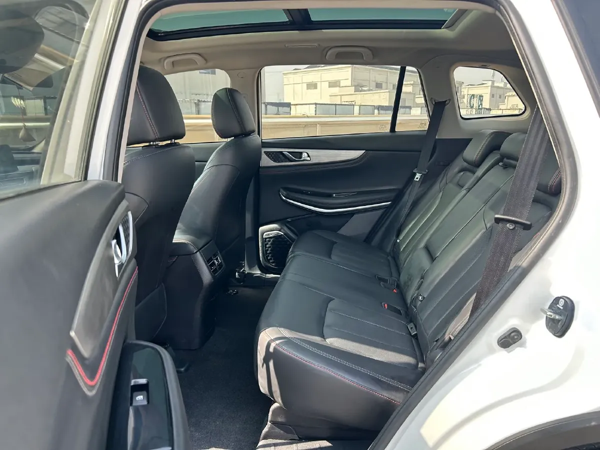 2020 ChangAn CS75 1.5T 178HP L4 7DCT,autocango,china used car exporter,china ev exporter,chinese used car exporter,chinese used ev exporter