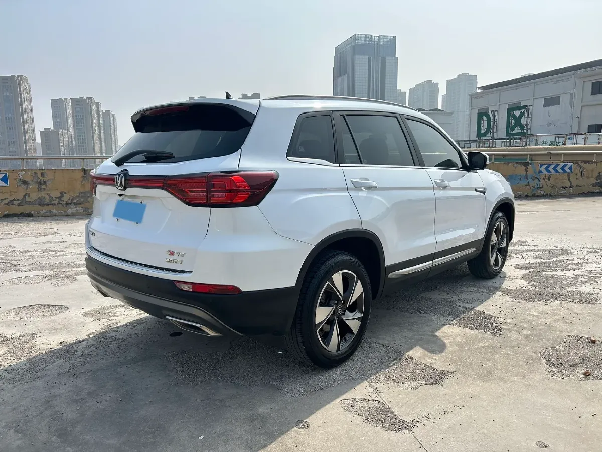 2020 ChangAn CS75 1.5T 178HP L4 7DCT,autocango,china used car exporter,china ev exporter,chinese used car exporter,chinese used ev exporter