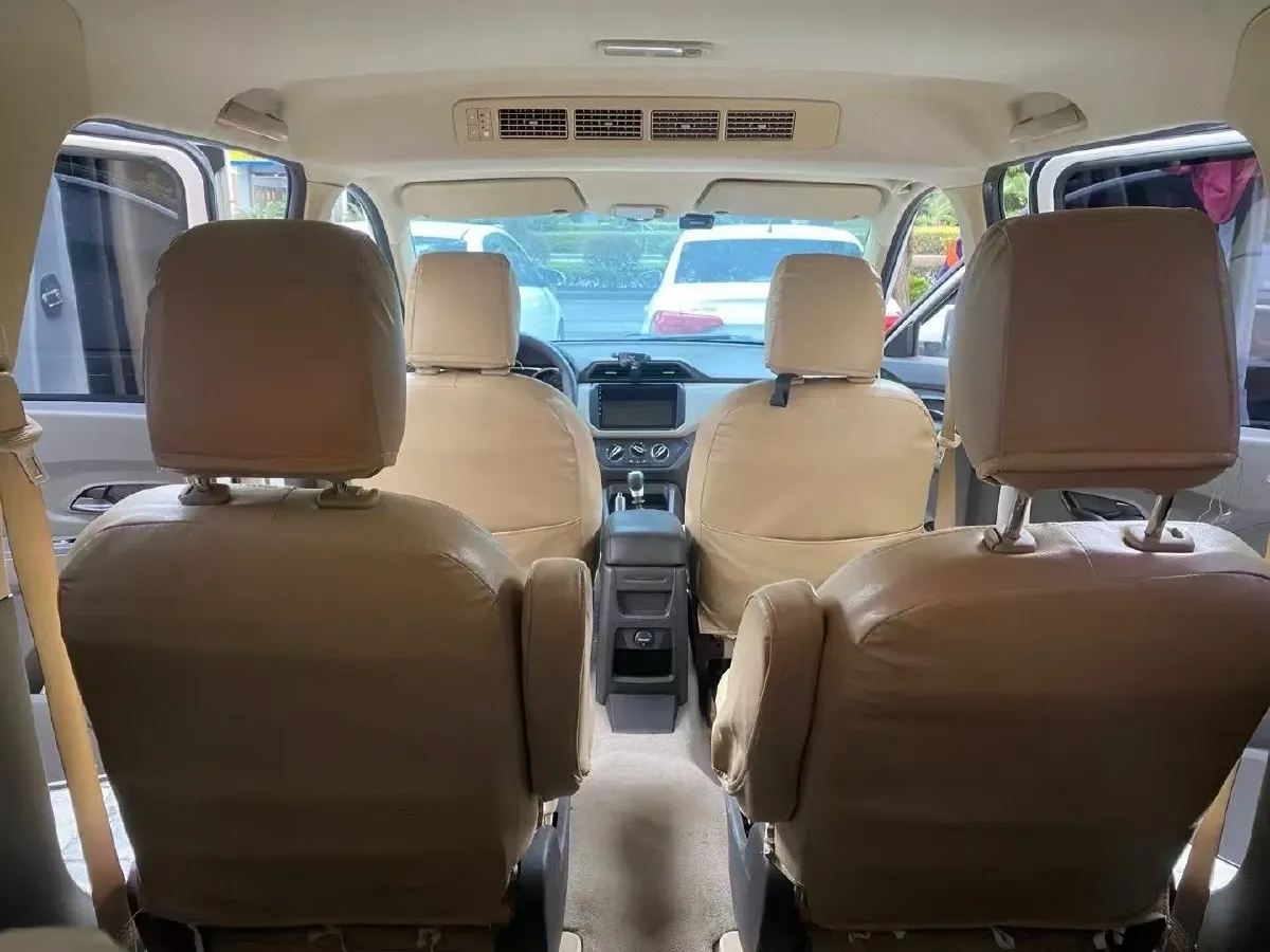 2019 WuLing HongGuang 1.5L 99HP L4 6MT,autocango,china used car exporter,china ev exporter,chinese used car exporter,chinese used ev exporter