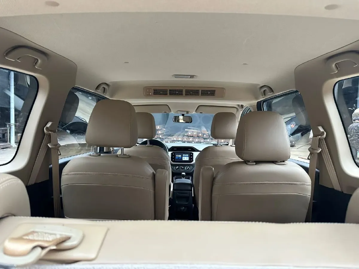 2019 WuLing HongGuang 1.5L 99HP L4 6MT,autocango,china used car exporter,china ev exporter,chinese used car exporter,chinese used ev exporter