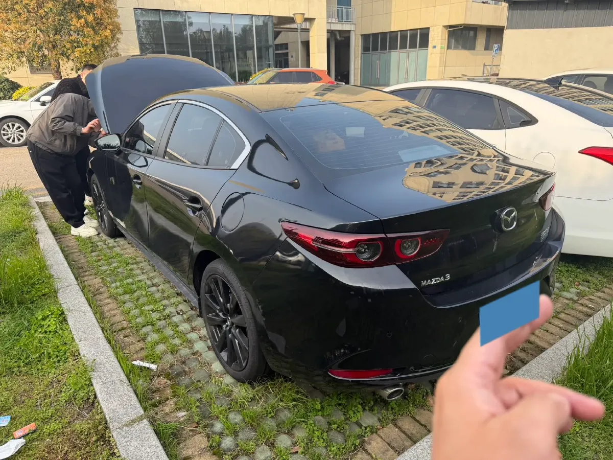 2025 Mazda 3 Axela 2.0L 158HP L4 6AT,autocango,china used car exporter,china ev exporter,chinese used car exporter,chinese used ev exporter