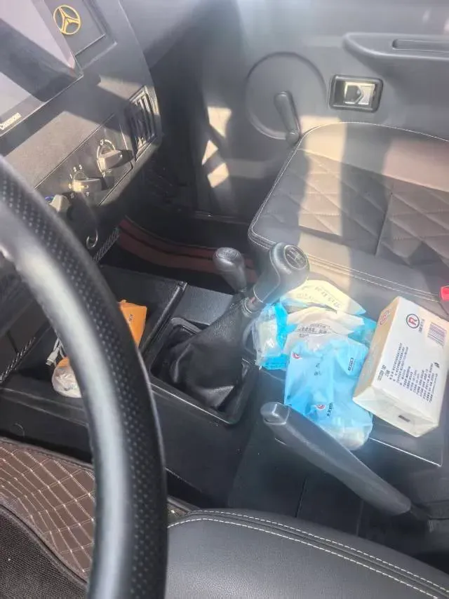 2016 BAW 212 2.0L 102HP L4 5MT,autocango,china used car exporter,china ev exporter,chinese used car exporter,chinese used ev exporter